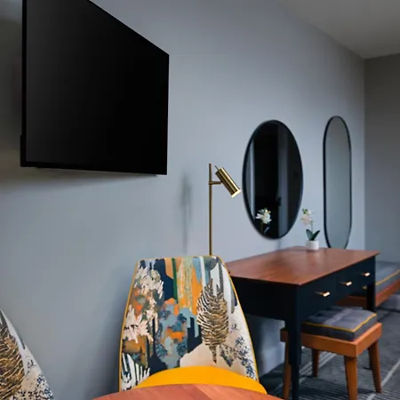 Hotell The Parkavon 3*