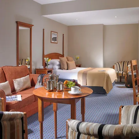 The Parkavon Hotell Cill Airne