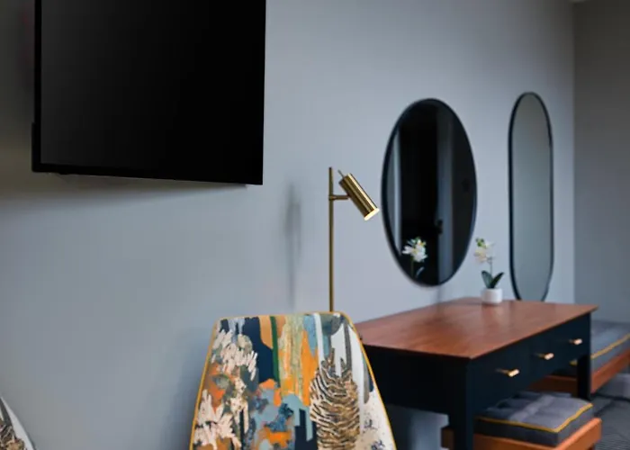 فندق The Parkavon 3*